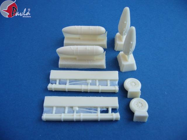 Pavla Models U72-23 Upgrade P-47 weapon, wheels, auxiliary fuel tank, bazooka 1:72