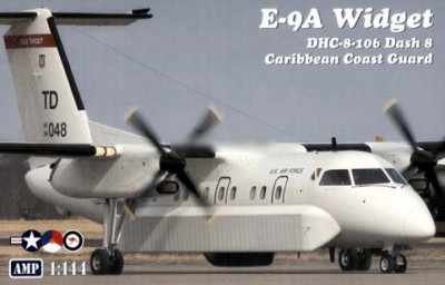 AMP 144003 Самолет E-9A Widget/DHC-8-106 Dash 8 (USAF Caribbean Coast Guard) 1/144
