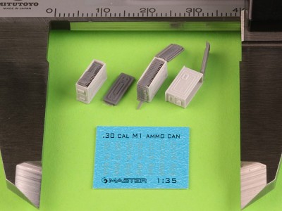 Master G35090 M1 ammunit.cans Browning M1919 - OPENED (6x) 1/35