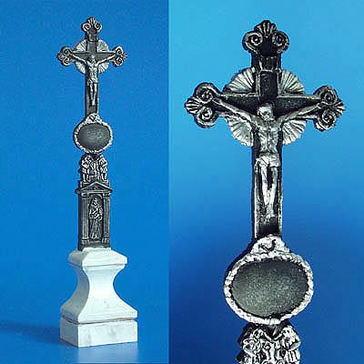 Plus model 169 Column with Cross (INRI) 1:35