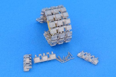 Master Club MTL-35104 Tracks for Centurion 3 rubber pads type 1/35