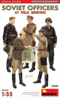 Miniart 35365 Советские офицеры на полевом совещании 1/35