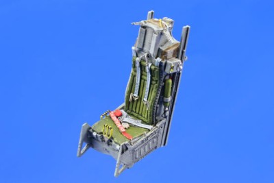 Eduard 648001 F-16 early seat TAM
