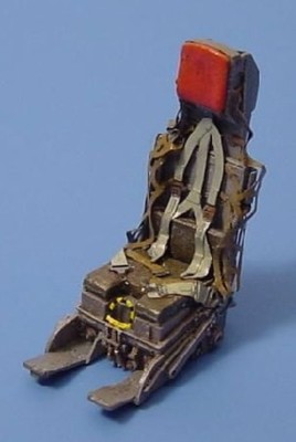 Aires 4102 Lockheed C2 seats (for F-104C/J) 1/48