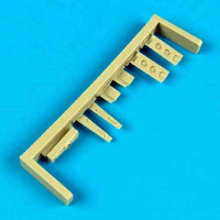 QuickBoost QB72298 P-40 warhawk undercarriage covers 1/72