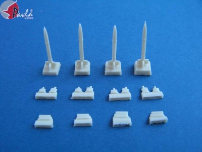 Pavla Models W72-24 Rockets HVAR + rails 1:72