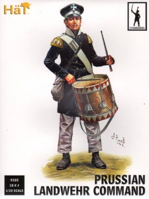 HAT 9325 Prussian Land Command x 18 figures 1/32