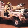 Tamiya 35076 Land Rover Pink Panther 1/35