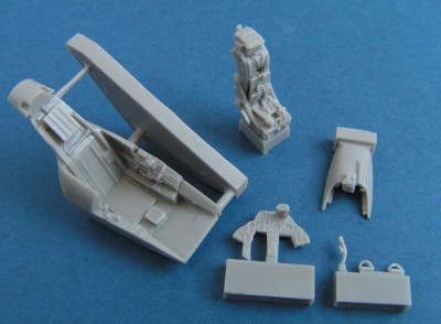 Pavla Models C72123 E. E. Lightning F.2A 1:72