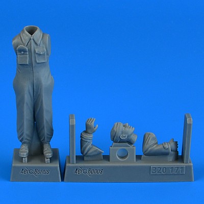 Aerobonus 320171 German Luftwaffe WWI Mechanic (1 fig.) 1/32