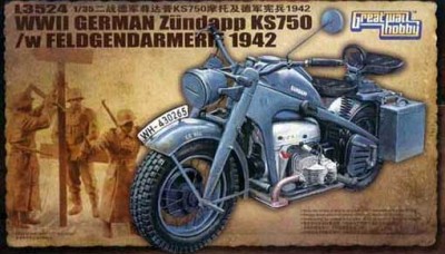 Great Wall Hobby L3524 WWII German Zundapp KS 750 /w Feldgendarmerie 1942 1/35