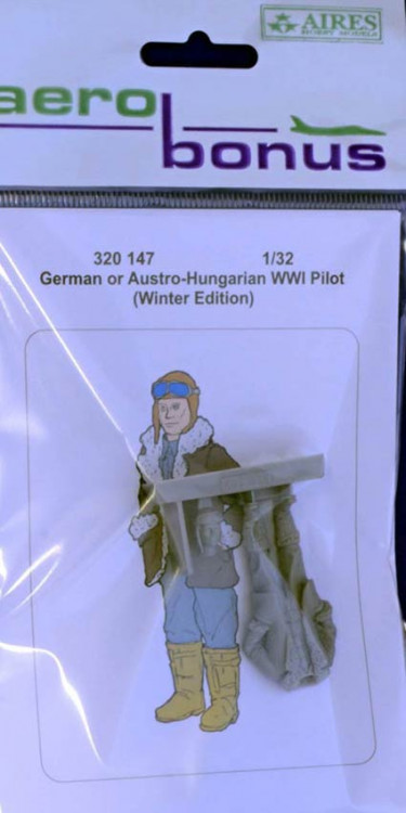 Aerobonus 320147 German or Austro-Hungarian WWI Pilot (winter) 1/32