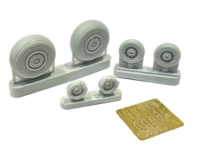 ЭВМ RS48014 Су-33 колеса шасси 1/48
