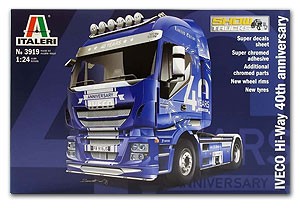 Italeri 03919 Iveco &quot;HiWay&quot;-40th Iveco Anniversary 1/24