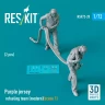 Reskit F72020 Purple jersey refueling team modern 1 (2 fig) 1/72