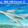 Trumpeter 02207 Самолет МиГ-19С 1/32