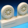 Barracuda Studios BCR72100 Vought Corsair, Grumman Hellcat Wheels - Plain Tread (For all Corsair and Hellcat kits) 1/72
