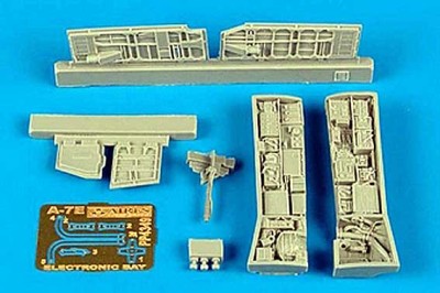 Aires 4349 A-7E Corsair II electronic bay 1/48