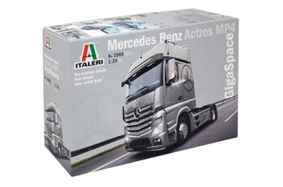 Italeri 03905 Mercedes Benz Actros MP4 Gigaspace 1/24