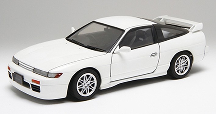 Fujimi F-04640 Nissan Sileighty S13 RPS13 1/24