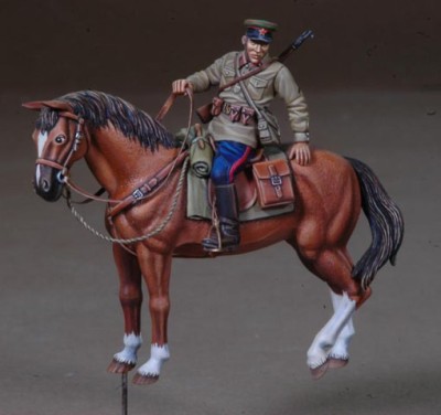 Condor F-350186 Конный офицер Красной Армии, WW II 1:35