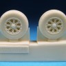 Barracuda Studios BCR72102 Vought Corsair, Grumman Hellcat Wheels - Postwar Tread (For all Corsair and Hellcat kits) 1/72