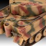 Revell 05655 Pz.Kpfw.VI vs T-34/85 Gift Set 'Conflict of Nations WWII Series' Exclusive EditionT-34/85 1/72