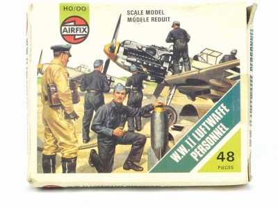 Airfix 01755-6 WWII Luftwaffe Personnel 1/72