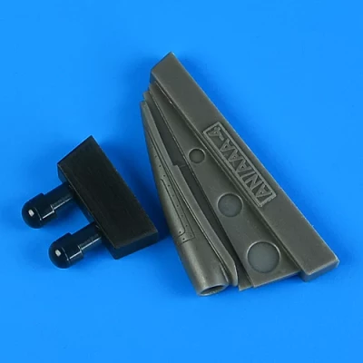 QuickBoost QB49031 F-4B Phantom II chin pod AN/AAA-4 detector 1/48