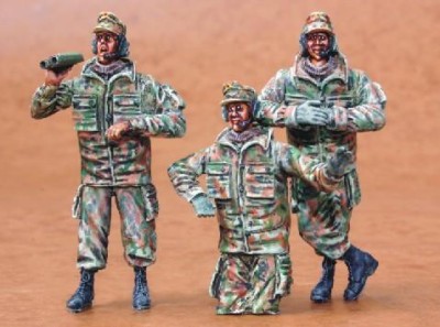 CMK F35135 Bundeswehr tankers winter (2,1/2 fig) 1/35