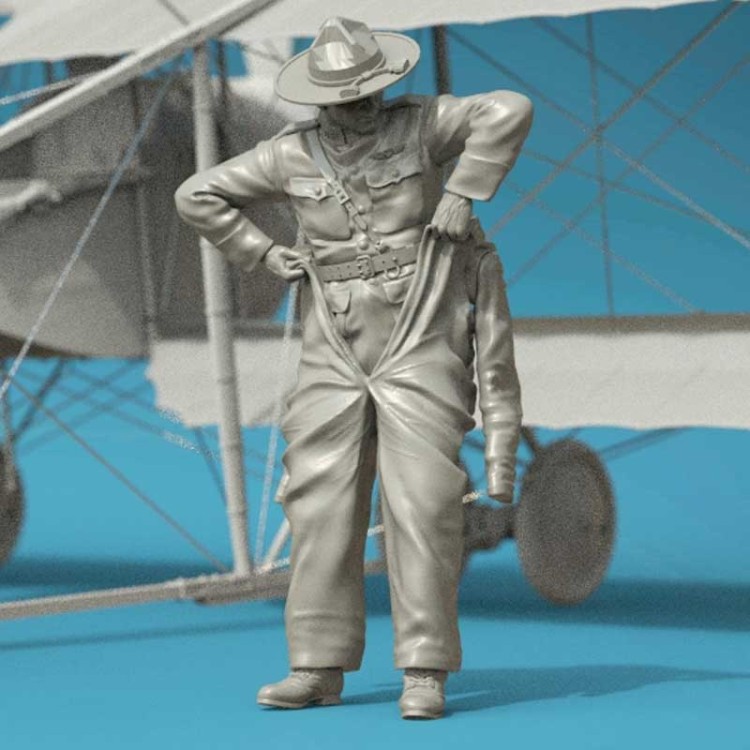 Copper State Models F32-056 US Army Air Service Airman almost in a suit 1/32