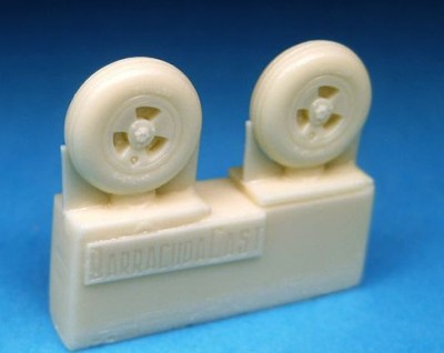 Barracuda Studios BCR72107 Supermarine Spitfire 3 Slot Wheels - Circumferential (for all kits) 1/72