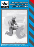 Black Dog F32068 Mechanics personnel USAAF 1940-45 No.5 1/32