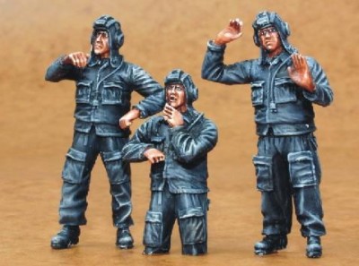 CMK F35136 Warsaw Pact tankers (2,1/2 fig. ) 1/35