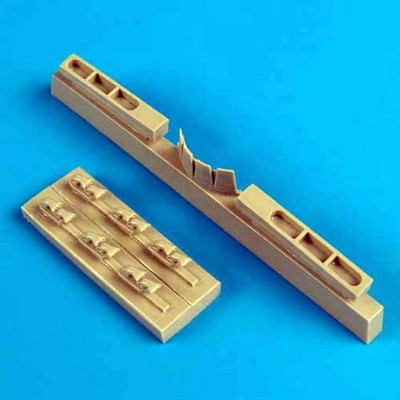 QuickBoost QB72306 P-40M/N Wahawks exhaust &amp; radiator flaps 1/72