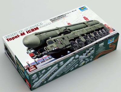 Trumpeter 01082 Topol-M 15U175 RS-12M1 1/35