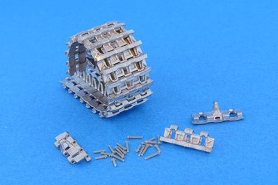 Master Club MTL-35157 Tracks for Pz.I Ausf.F (VK18.01), Pz.II Ausf.J (VK16.01) Kgs 61/500/130 1/35