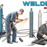 Miniart 38039 1/35 Welders (2 fig.& welding equipment)