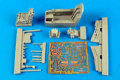 Aires 4550 Yak-38 Forger cockpit set 1/48