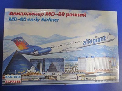 Восточный Экспресс 144111 Авиалайнер MD-80 ранний Allegiant ) 1/144