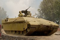 Hobby Boss 84525 Израильский гусеничный бронетранспортёр Namer-2 IFV 1/35