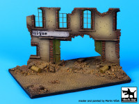 BlackDog D72014 Street with house ruin base (150x105 mm) 1/72