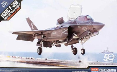 Academy 12569 USMC F-35B VMFA-121 &quot;Green Knights&quot; 1/72