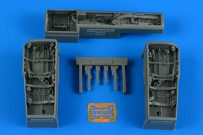 Aires 4892 F/A-18E/F Super Hornet wheel bay (REV) 1/48