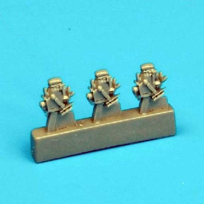 QuickBoost QB32007 Gunsight Revi C/12D (3 pcs) 1/32