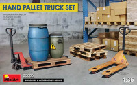 Miniart 35606 1/35 Hand Pallet Truck set (incl. decals)