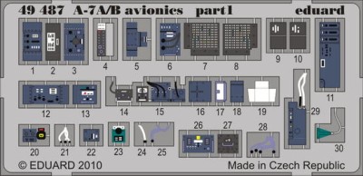 Eduard 49487 A-7A/B avionics