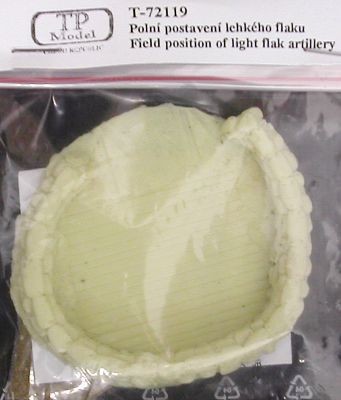 TP Model T-72119 Field position of light flak artillery 1/72