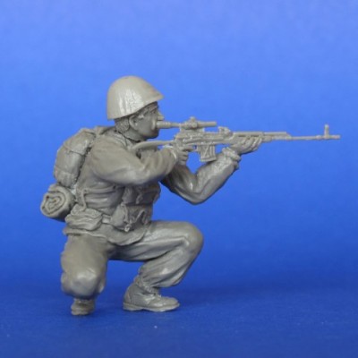 Master Club MCF35152 Советский солдат с винтовкой СВД. Афганистан 1/35
