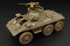 Hauler HLX48226 M-8 GREYHOUND 1/48